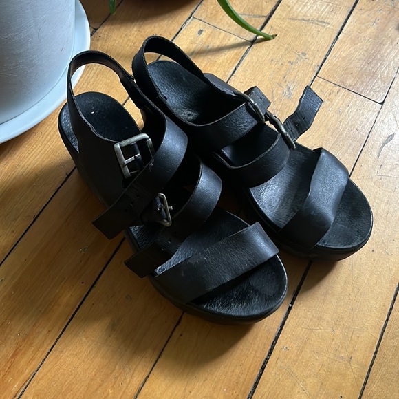 Leather sandals - Picture 4 of 5